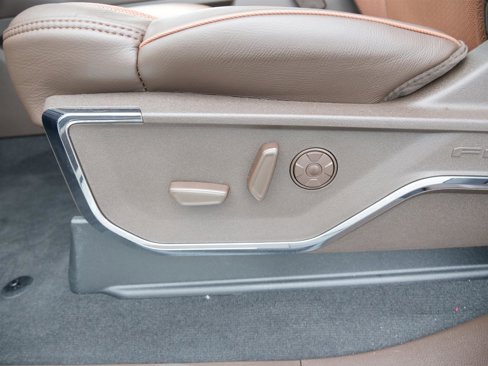 New 2025 Ford F250 King Ranch image 15