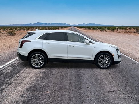 New 2025 Cadillac XT5 Premium Luxury w/ Technology Package image 4
