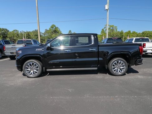 New 2026 GMC Sierra 1500 Denali w/ Denali Reserve Package image 5