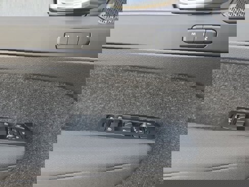 New 2026 Volvo XC40 B5 Ultra w/ Protection Package Premier image 22