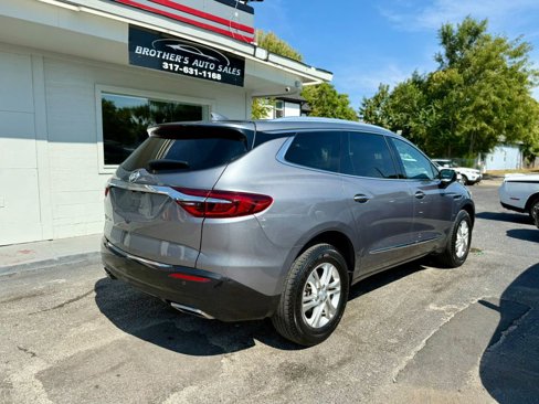 Used 2021 Buick Enclave Essence image 11