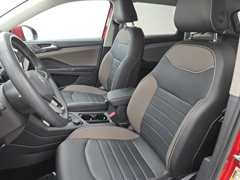 Certified 2023 Volkswagen Taos SEL image 14