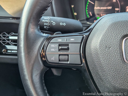 Used 2023 Honda Accord Touring image 17