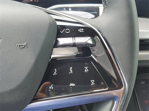 New 2026 Cadillac Vistiq Sport image 12