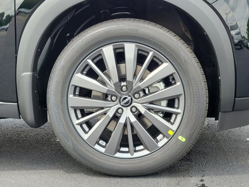 New 2025 Nissan Pathfinder SL image 5