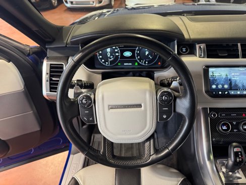 Used 2017 Land Rover Range Rover Sport SVR image 31