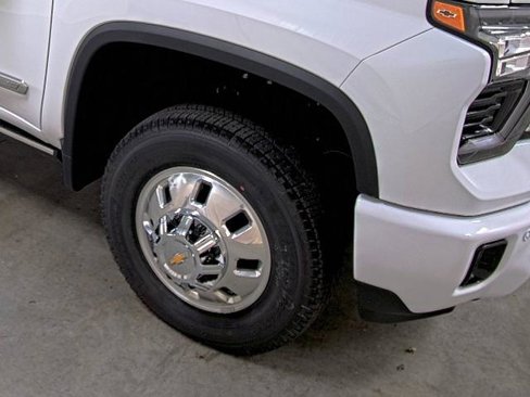 New 2025 Chevrolet Silverado 3500 High Country w/ High Country Premium Package image 15