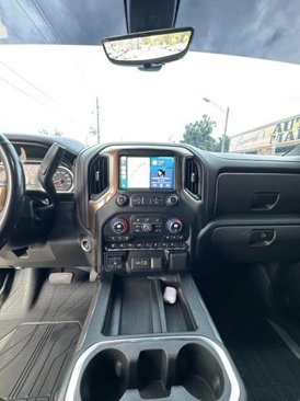 Used 2021 Chevrolet Silverado 2500 High Country w/ Technology Package image 16