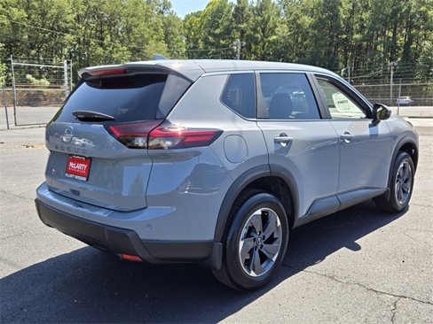New 2026 Nissan Rogue SV image 3