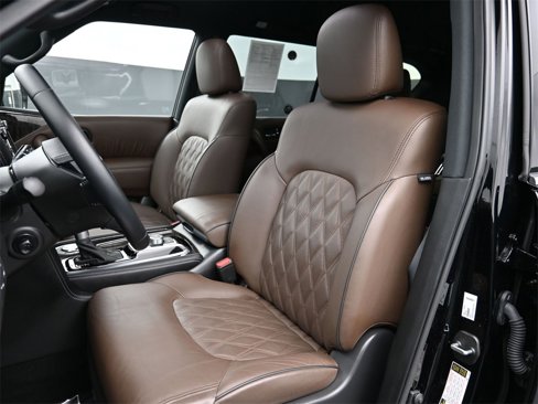 Used 2024 Nissan Armada Platinum w/ Captain's Chairs Package image 18
