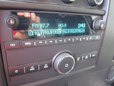 Used 2023 Chevrolet Express 2500 w/ Driver Convenience Package image 15