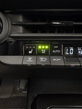 Used 2025 Toyota Crown Signia image 7