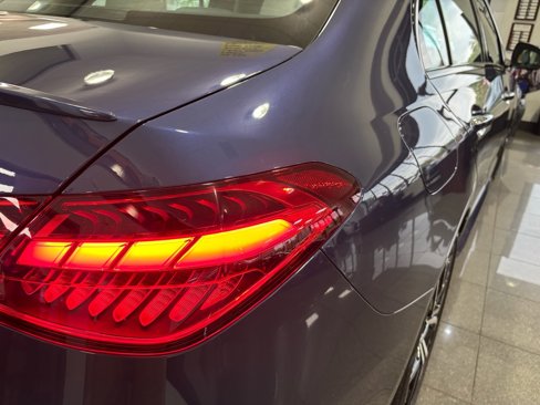 Used 2024 Mercedes-Benz C 300 Sedan image 10
