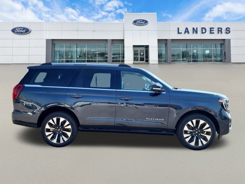 New 2025 Ford Expedition Platinum image 2