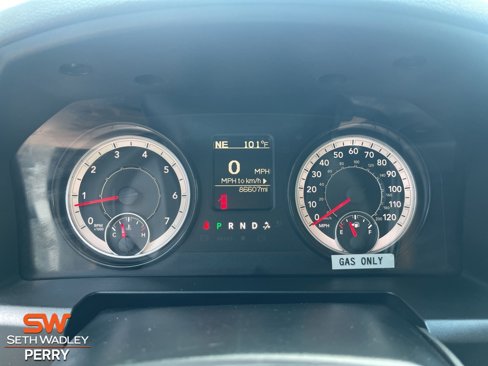 Used 2018 RAM 3500 Tradesman w/ Popular Equipment Group image 27