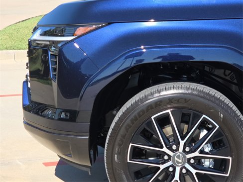 Used 2025 Lexus GX 550 w/ Accessory Package (2T) image 5