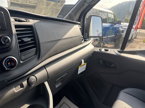 New 2025 Ford Transit 250 148 Medium Roof image 20