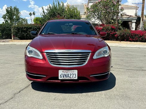 Used 2012 Chrysler 200 Touring image 2