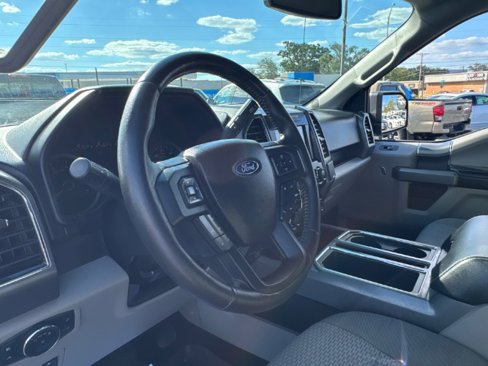 Used 2018 Ford F150 XLT w/ Equipment Group 302A Luxury image 16