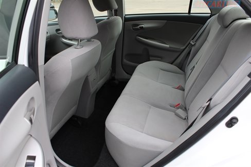 Used 2012 Toyota Corolla LE image 23
