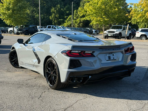Used 2025 Chevrolet Corvette Stingray Preferred Cpe w/ Stealth Interior Trim Package image 5