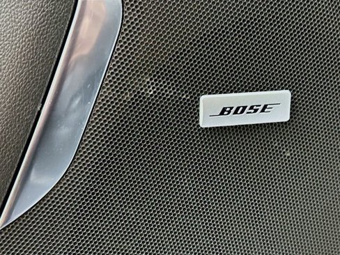 Certified 2024 Chevrolet Suburban Z71 w/ Luxury Package image 19