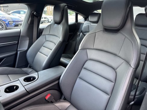 Certified 2025 Porsche Taycan 4S image 22