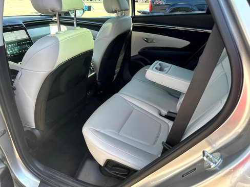 Used 2024 Hyundai Tucson Limited image 19