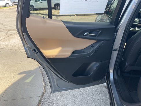 New 2026 Chevrolet Equinox ACTIV w/ Convenience Package III image 18