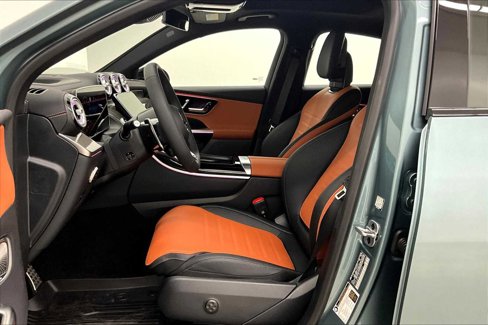 New 2026 Mercedes-Benz GLC 43 AMG 4MATIC Coupe image 9