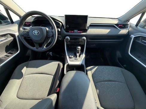 Used 2024 Toyota RAV4 XLE image 27