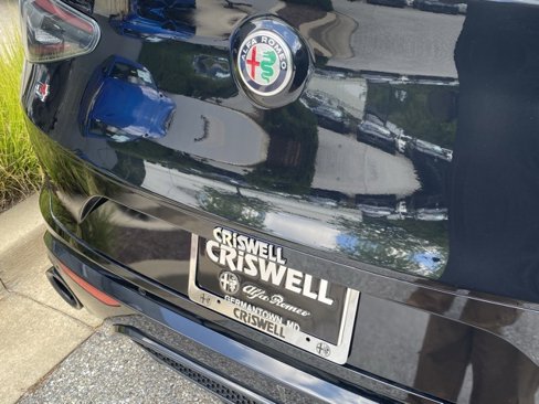 New 2025 Alfa Romeo Stelvio Sprint image 17