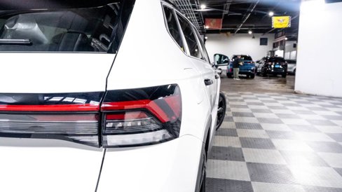 New 2025 Volkswagen Taos SE image 40