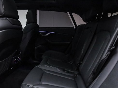 New 2025 Audi Q8 Prestige image 21