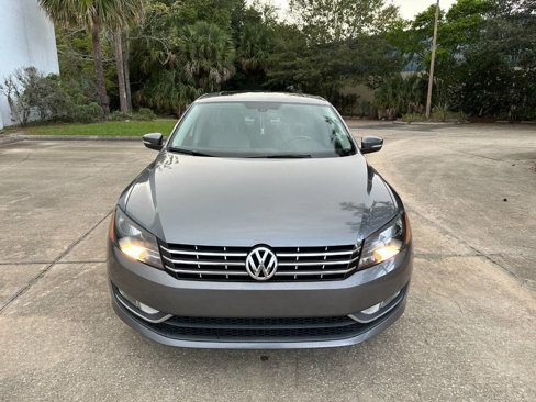 Used 2013 Volkswagen Passat TDI SEL Premium image 9