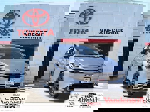New 2025 Toyota Prius Plug-In Hybrid image 1