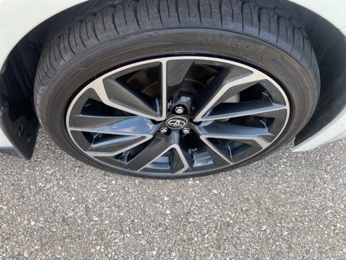 Used 2019 Toyota Corolla XSE image 30
