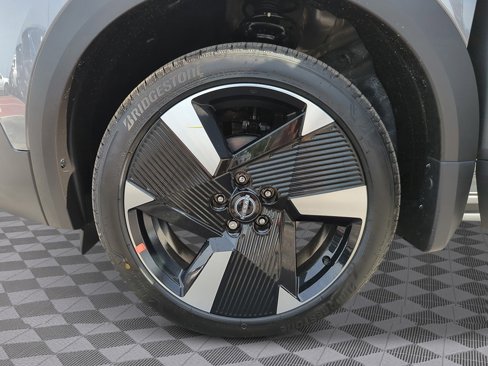New 2026 Nissan Kicks SR image 10