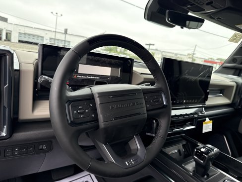 New 2026 GMC Hummer EV 4x4 Crew Cab image 10