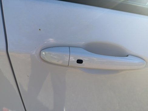 Certified 2022 Jeep Compass Limited image 18