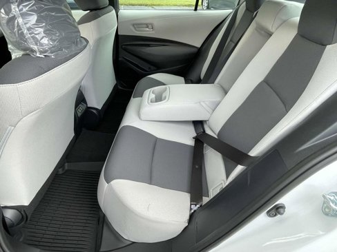 New 2026 Toyota Corolla LE image 9
