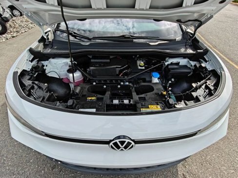 Used 2021 Volkswagen ID.4 Pro w/ ID.4 Protection Package (IPT) image 32
