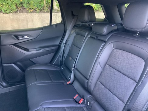 New 2026 Chevrolet Equinox LT w/ Convenience Package II image 13