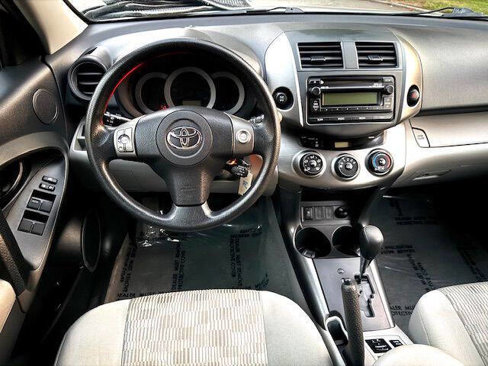 Used 2012 Toyota RAV4 4WD image 19