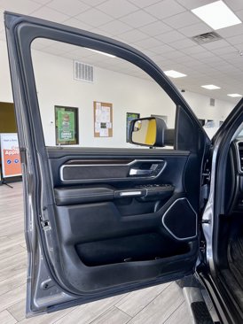 Used 2022 RAM 1500 Laramie image 15