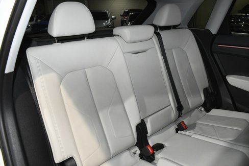 Used 2021 Audi Q3 2.0T Premium Plus w/ Premium Plus Package image 18