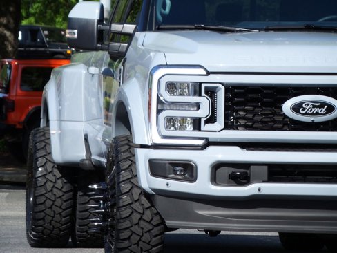 Used 2025 Ford F450 Lariat w/ Lariat Ultimate Package image 27