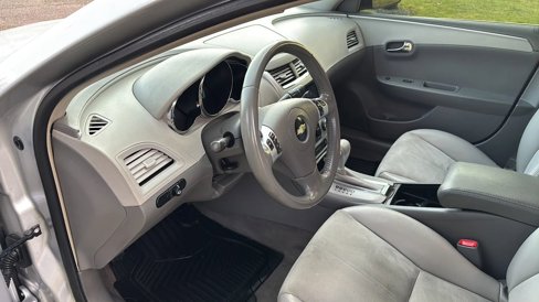 Used 2009 Chevrolet Malibu LT w/ HFV6 Engine Package image 27