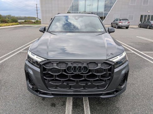 New 2026 Audi SQ7 Prestige image 2