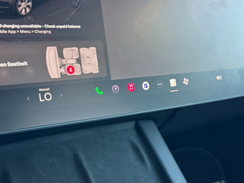 Used 2023 Tesla Model Y Long Range image 21
